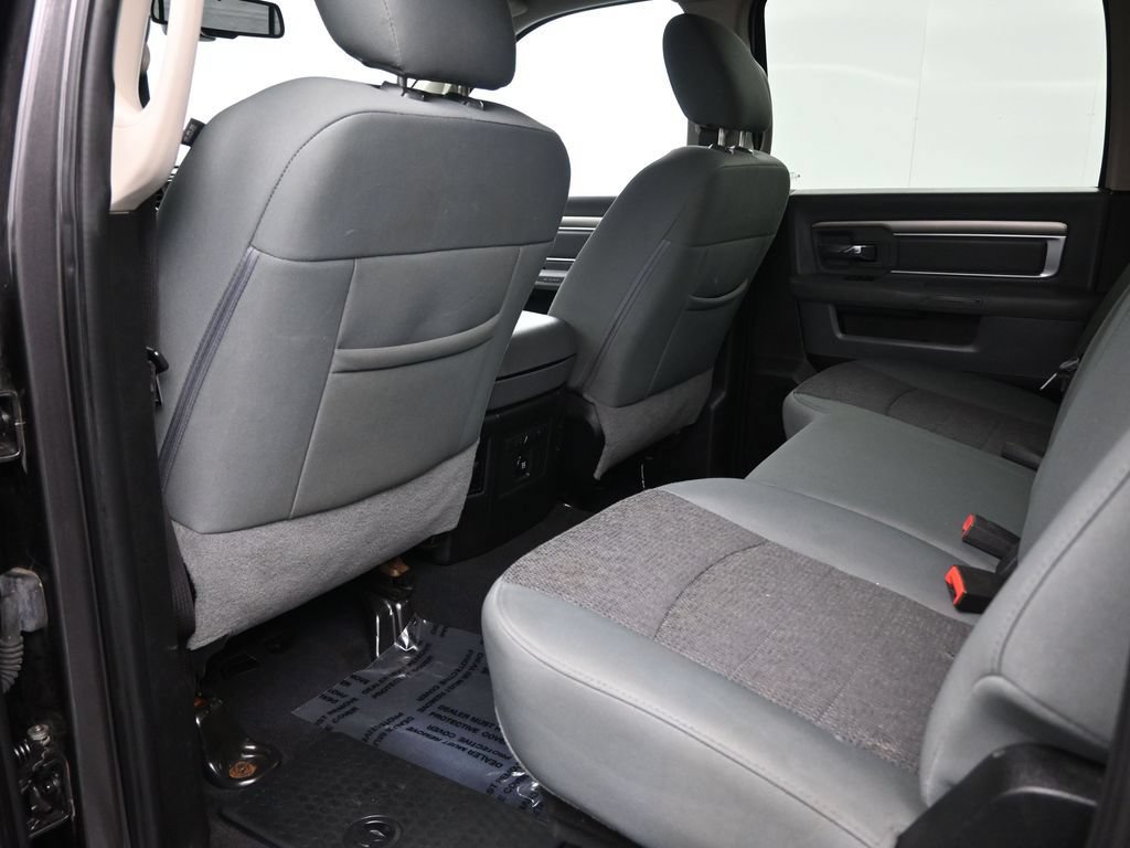 Used 2018 RAM 1500 Big Horn AWD/4WD image 29