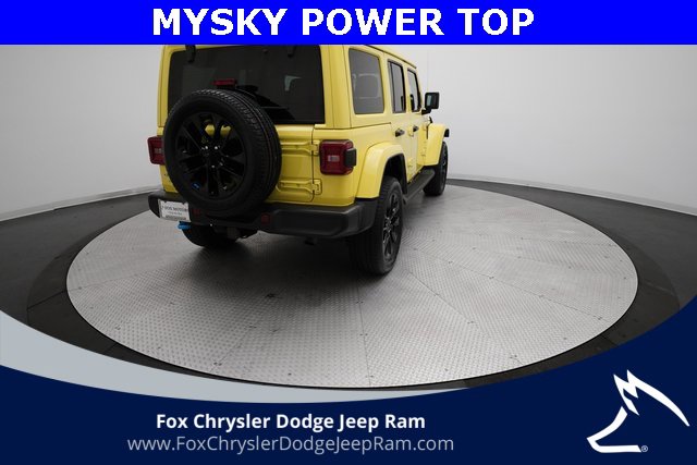 Used 2023 Jeep Wrangler Unlimited Sahara w/ Cold Weather Group image 34