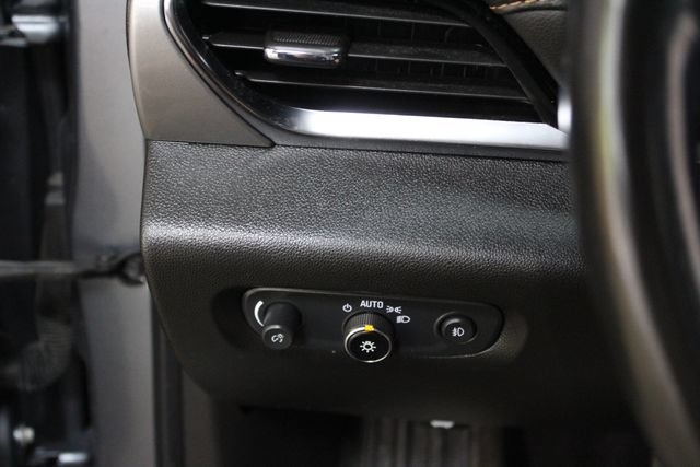 Used 2021 Chevrolet Traverse RS w/ LPO, Floor Liner Package AWD/4WD image 16