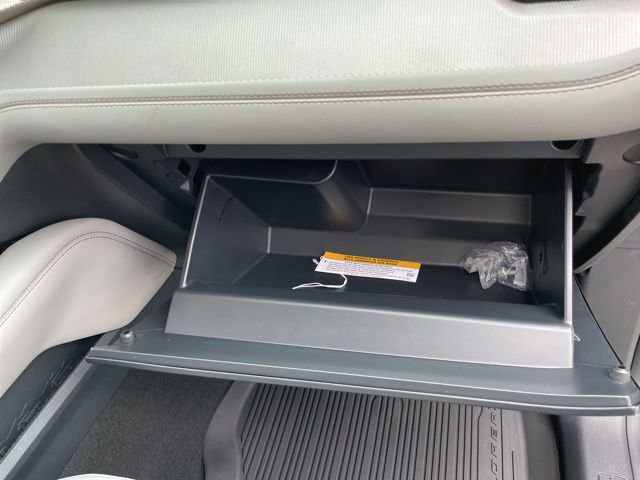 New 2026 Ford Explorer Active image 50