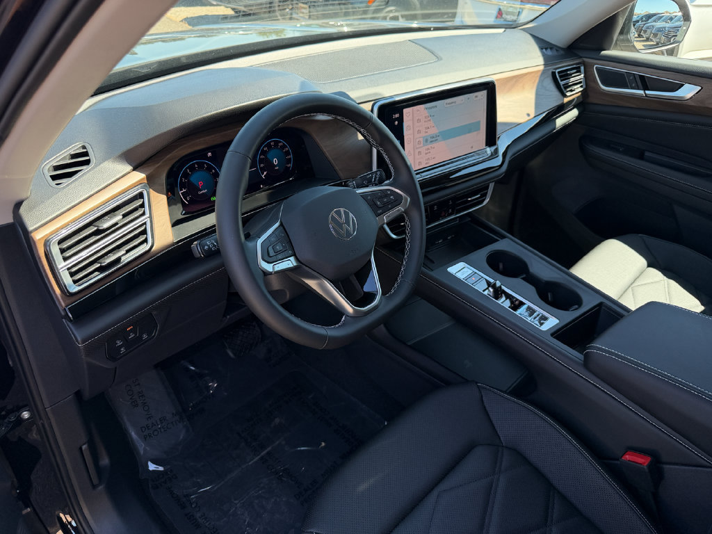 New 2026 Volkswagen Atlas SE FWD image 11