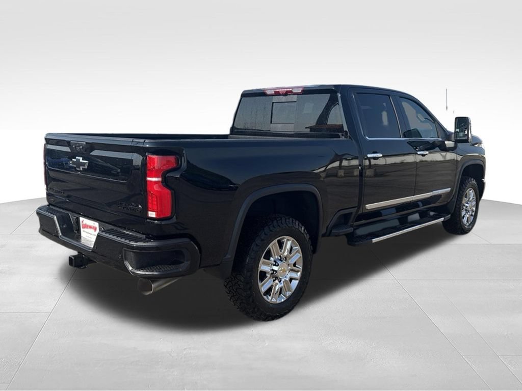 New 2026 Chevrolet Silverado 2500 High Country w/ High Country Premium Package AWD/4WD image 7