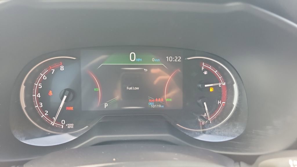 Certified 2025 Toyota RAV4 XLE w/ Convenience Package image 25