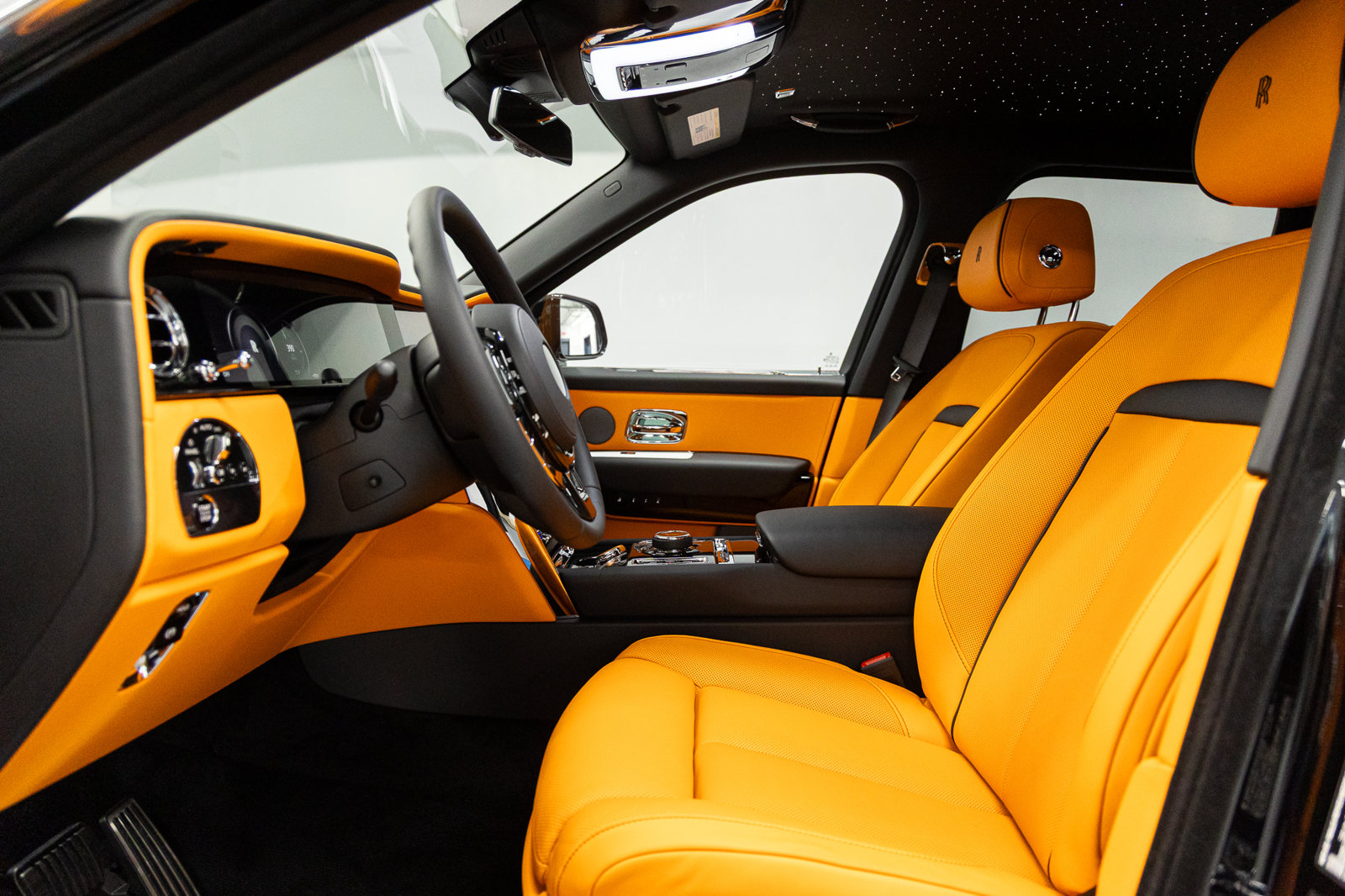 New 2027 Rolls-Royce Cullinan AWD/4WD image 31
