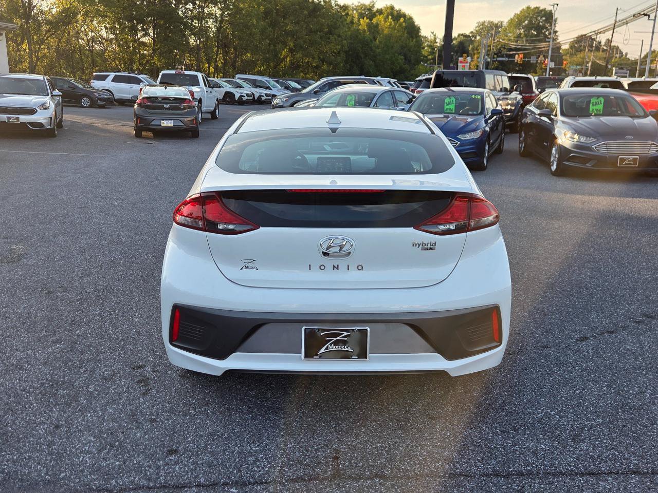 Used 2020 Hyundai Ioniq Blue FWD image 9