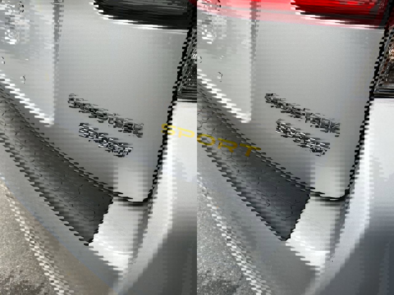 Used 2021 Subaru Crosstrek 2.5i Sport w/ Moonroof Package image 10