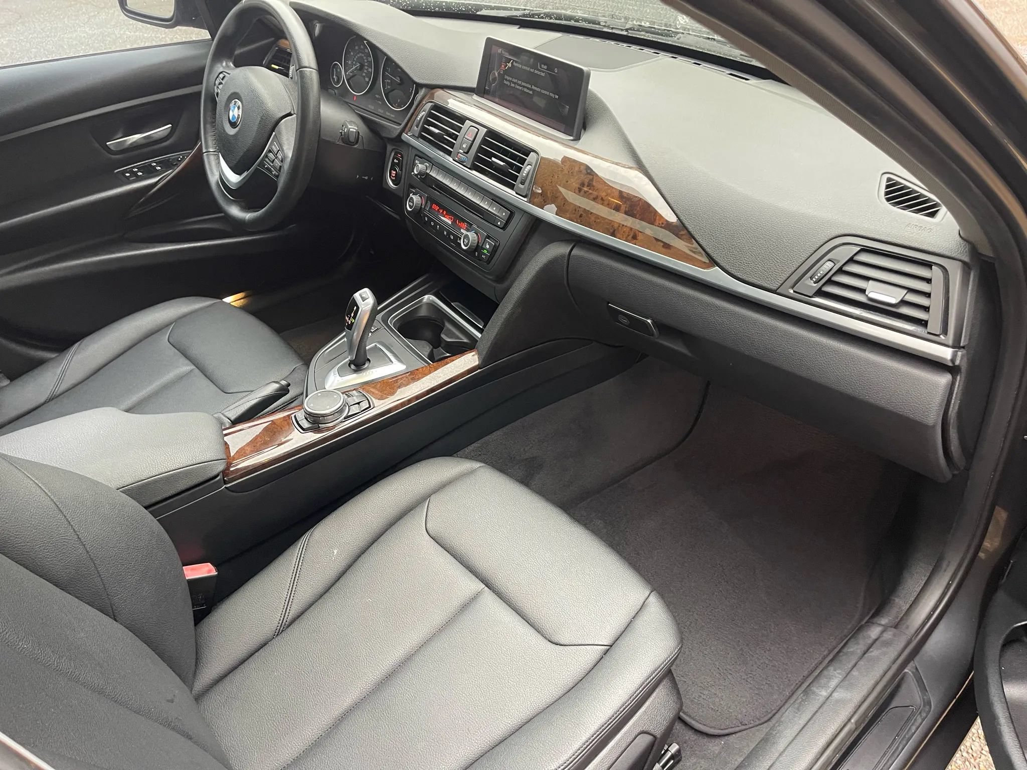 Used 2015 BMW 328i xDrive Sedan AWD/4WD image 14