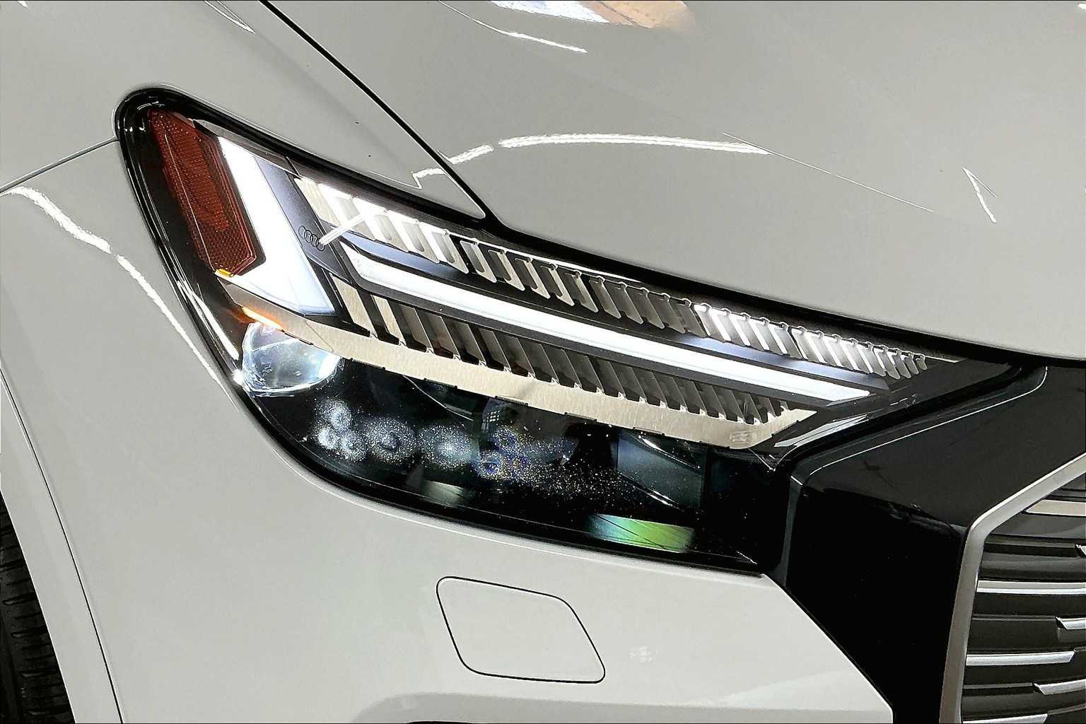 Used 2023 Audi Q4 e-tron Prestige w/ 20" Wheel Package image 30