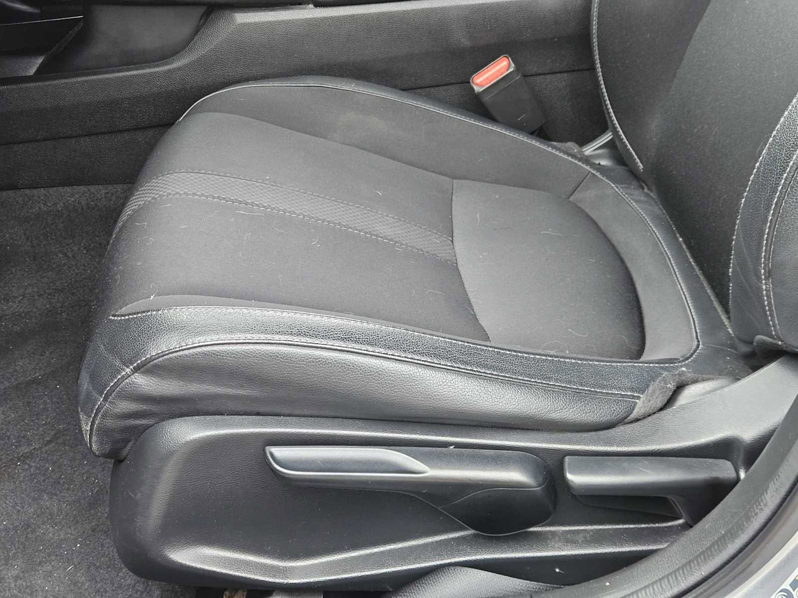 Used 2021 Honda Civic Sport image 23