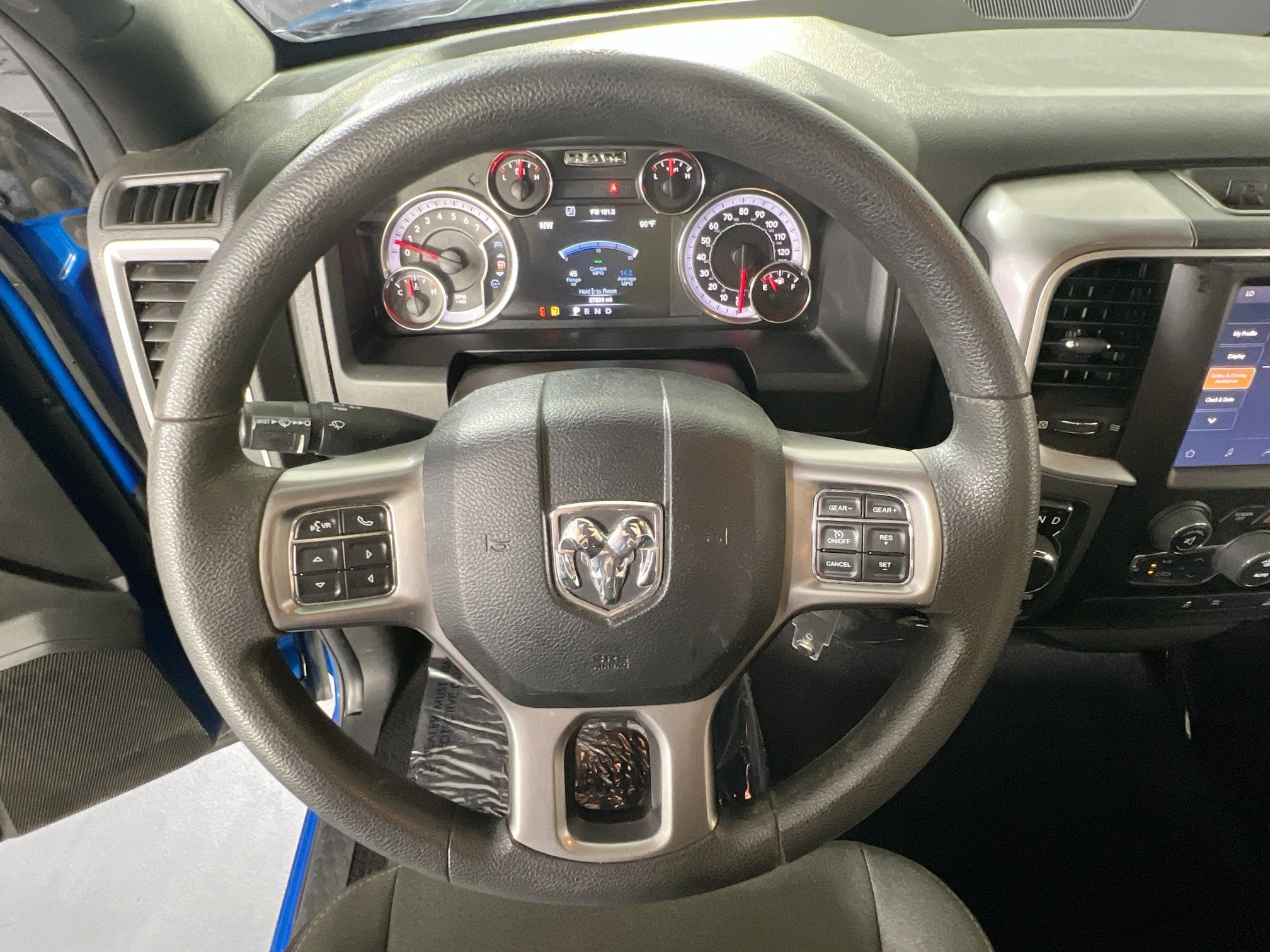 Used 2022 RAM 1500 Classic Warlock w/ Electronics Group image 11