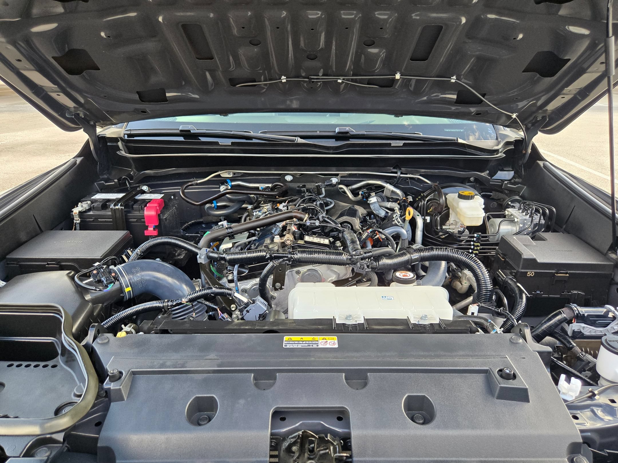 Used 2025 Toyota Tacoma SR5 AWD/4WD image 33