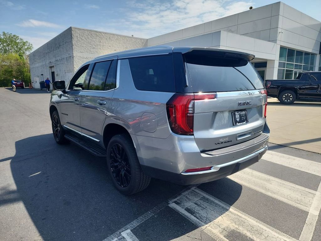 Certified 2025 GMC Yukon Elevation w/ Elevation Premium Package AWD/4WD image 6