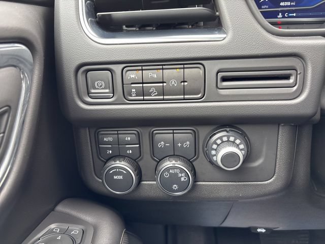 Used 2023 Chevrolet Tahoe Premier AWD/4WD image 20
