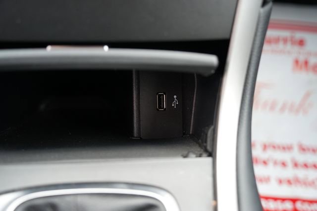 Certified 2018 Ford Edge SEL image 16