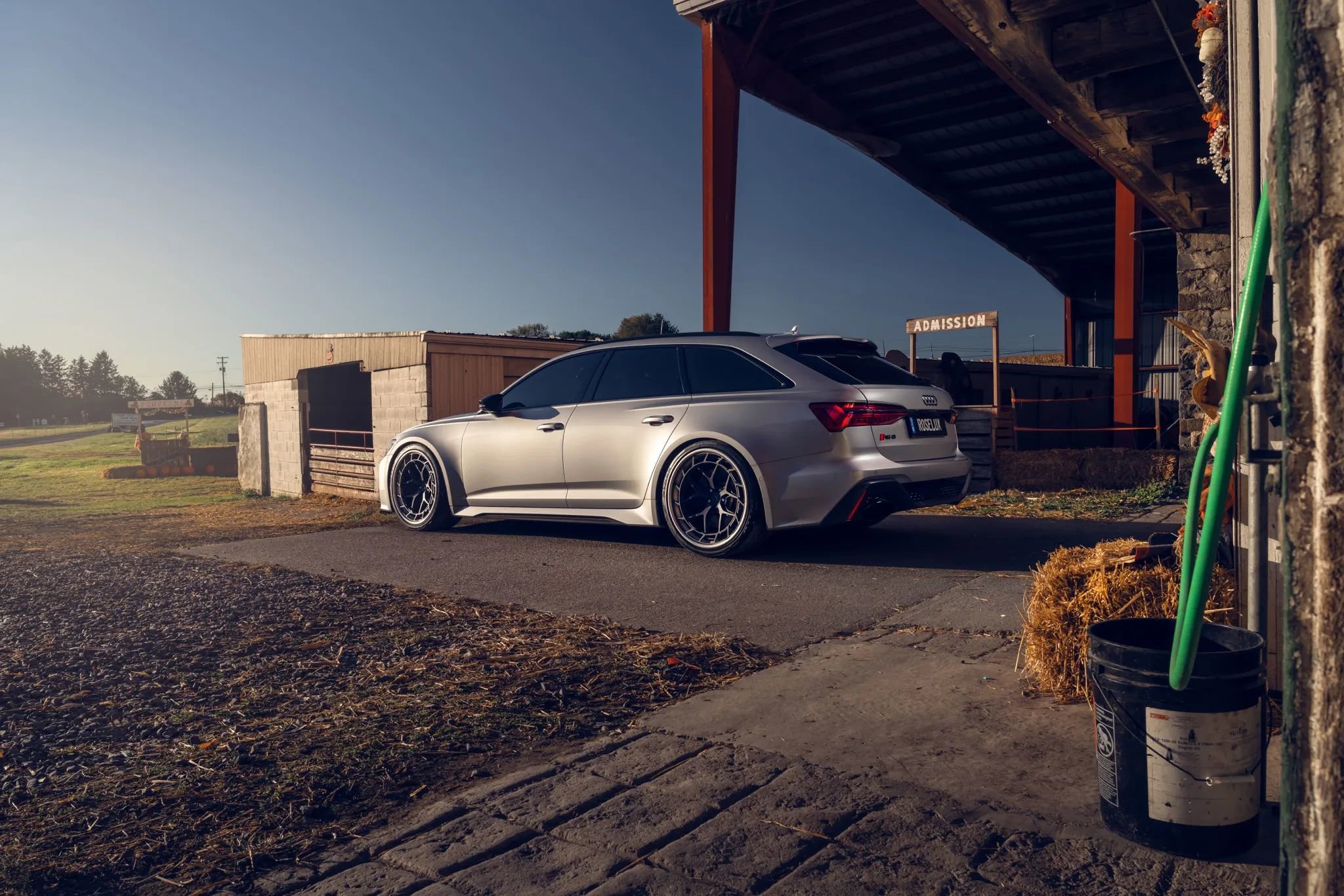 Used 2024 Audi RS 6 performance image 4