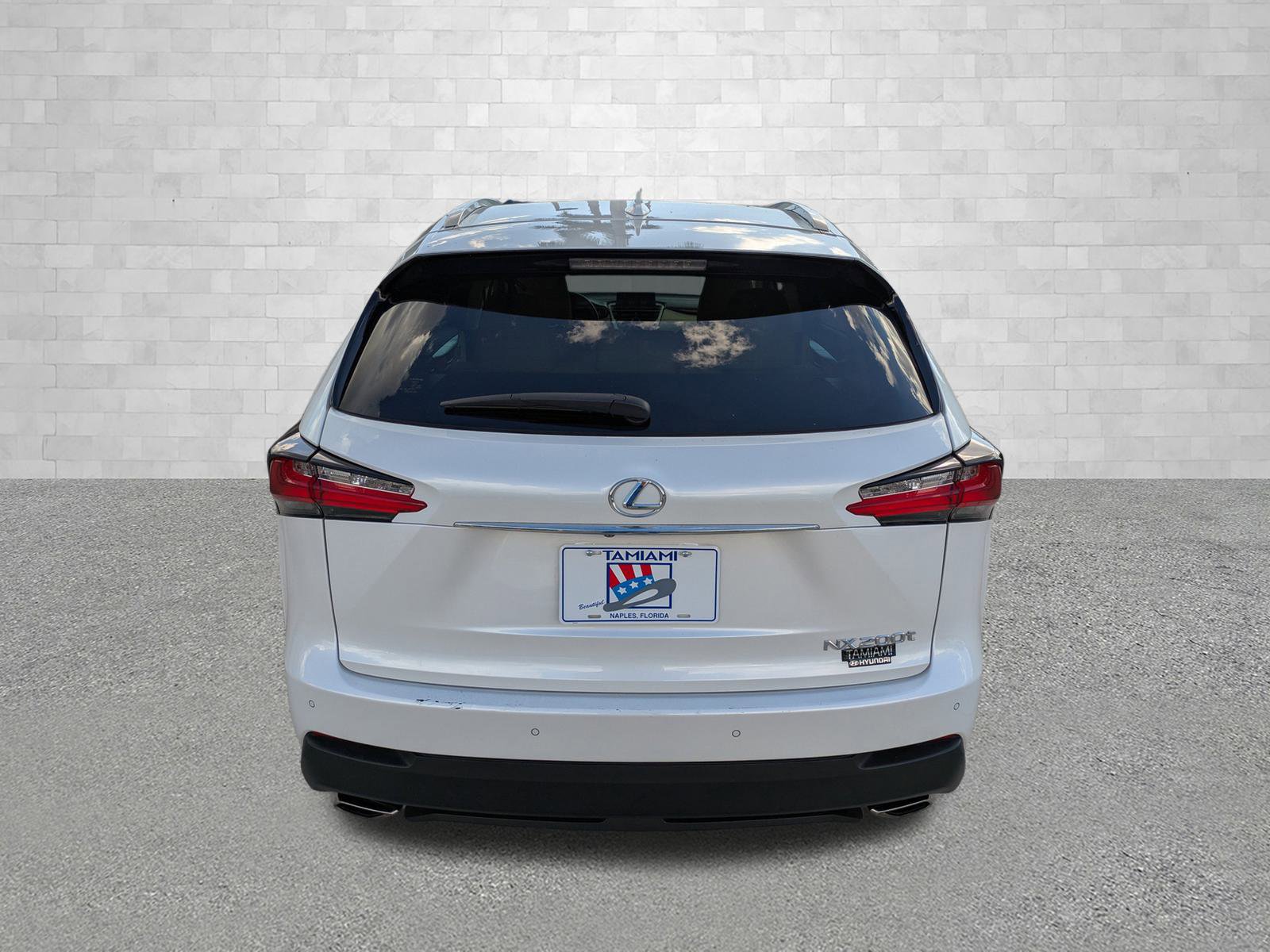 Used 2017 Lexus NX 200t FWD image 3