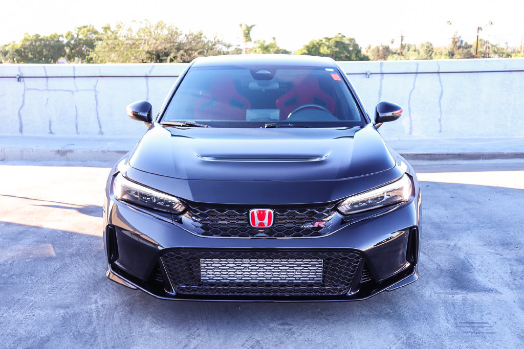 Used 2024 Honda Civic Type R image 3