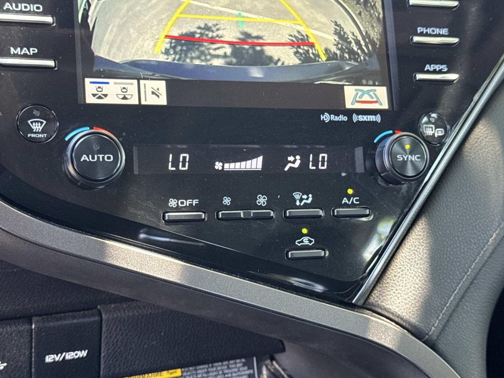 Used 2020 Toyota Camry XSE w/ Navigation Package FWD image 13
