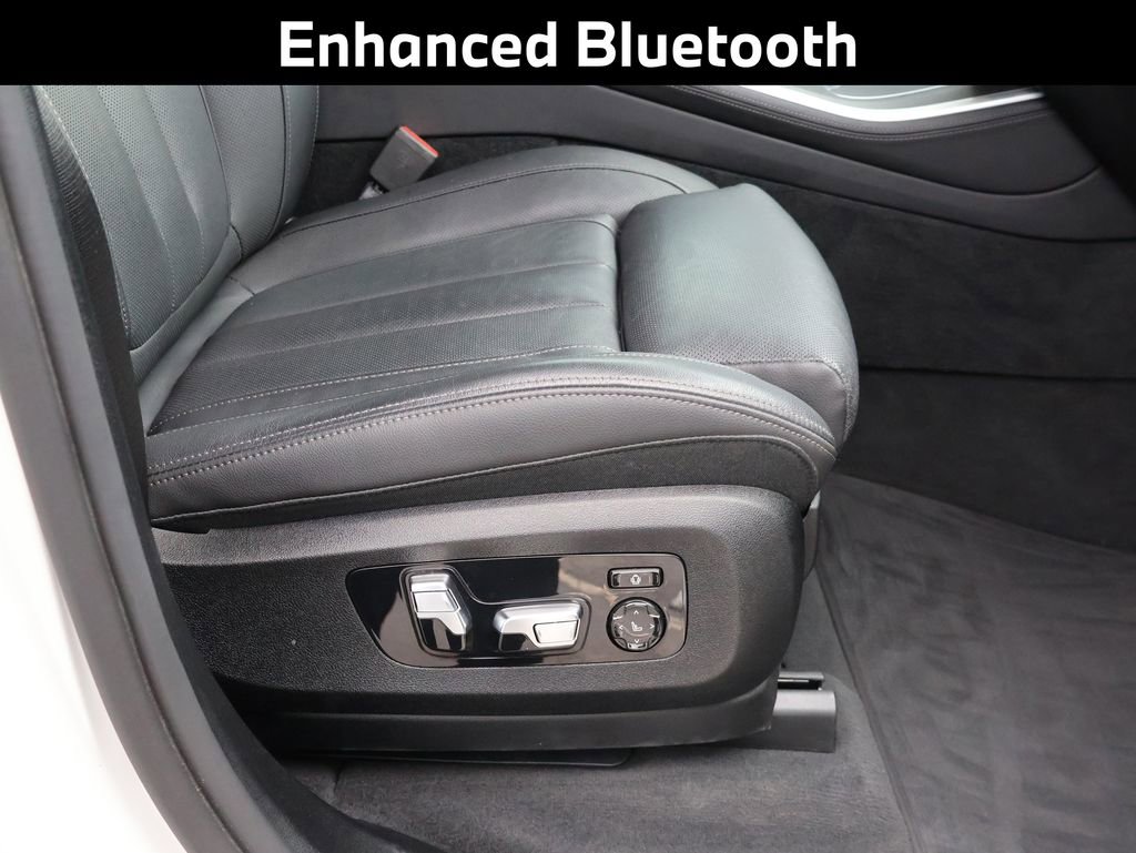 Used 2022 BMW X5 xDrive40i w/ M Sport Package image 13