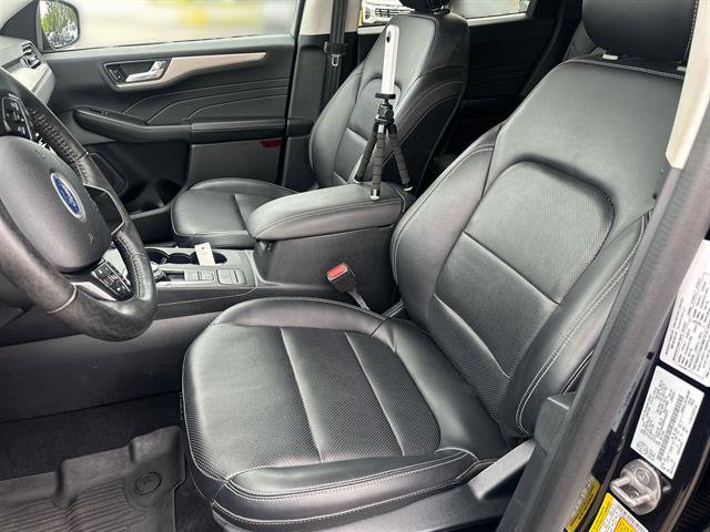 Used 2021 Ford Escape SEL image 13