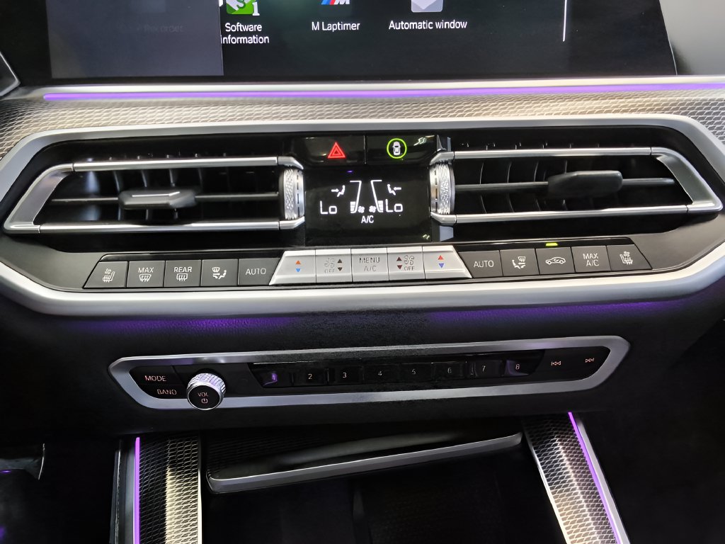 Used 2022 BMW X5 xDrive45e AWD/4WD image 27