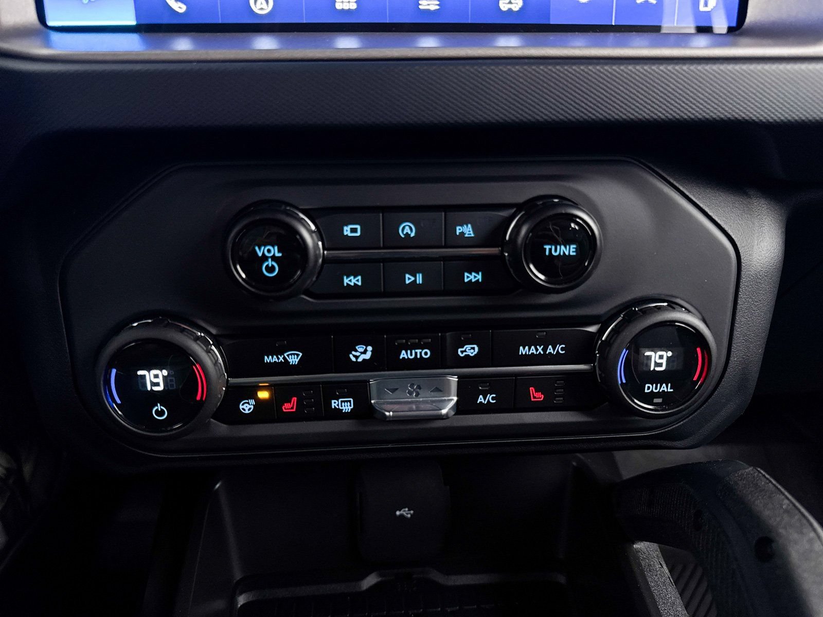 Used 2024 Ford Bronco Raptor AWD/4WD image 36