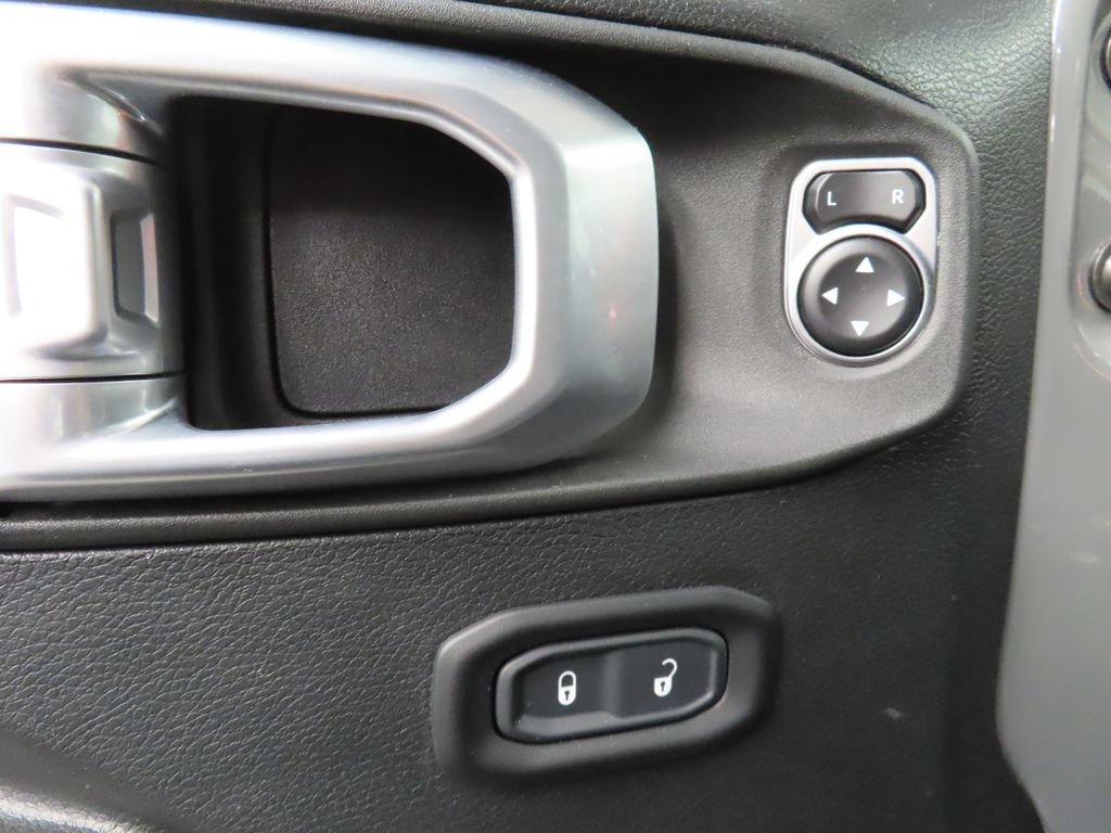 Used 2021 Jeep Gladiator Sport AWD/4WD image 46