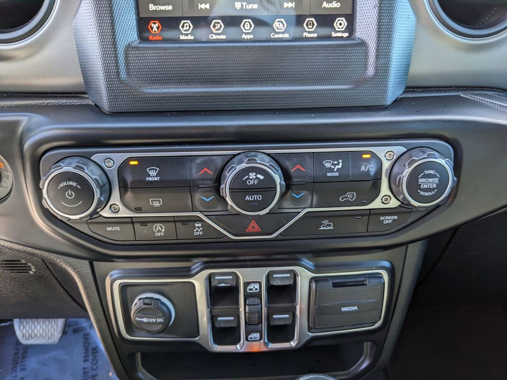 Used 2021 Jeep Wrangler Unlimited Sport image 24