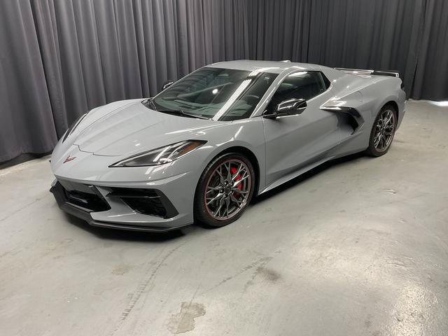 Used 2024 Chevrolet Corvette Stingray Convertible w/ Z51 Performance Package RWD image 3