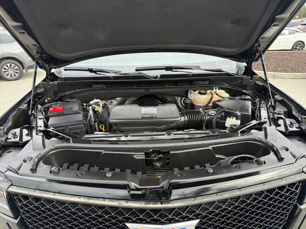 Used 2023 Cadillac Escalade Sport image 32