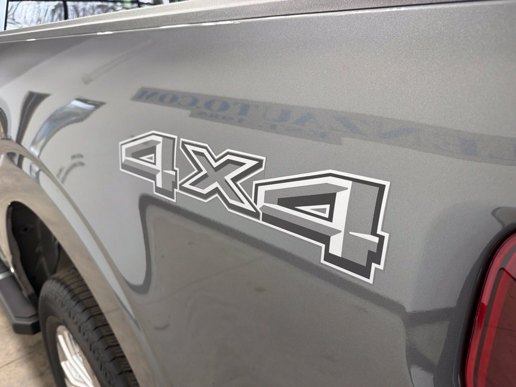 Used 2025 Ford F150 Lariat w/ Equipment Group 502A High AWD/4WD image 11