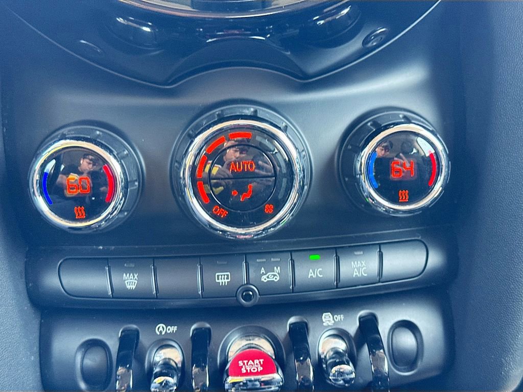 Used 2017 MINI Cooper 2-Door Hardtop image 18