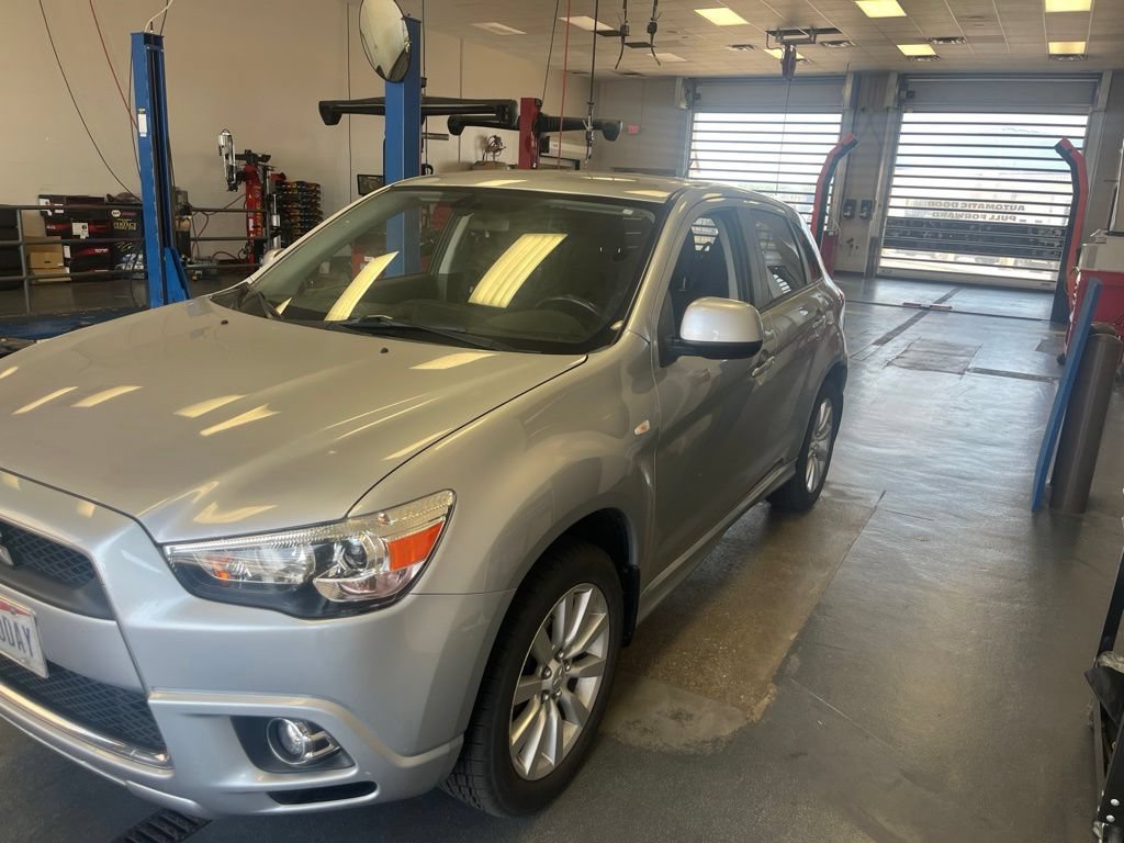 Used 2011 Mitsubishi Outlander Sport SE