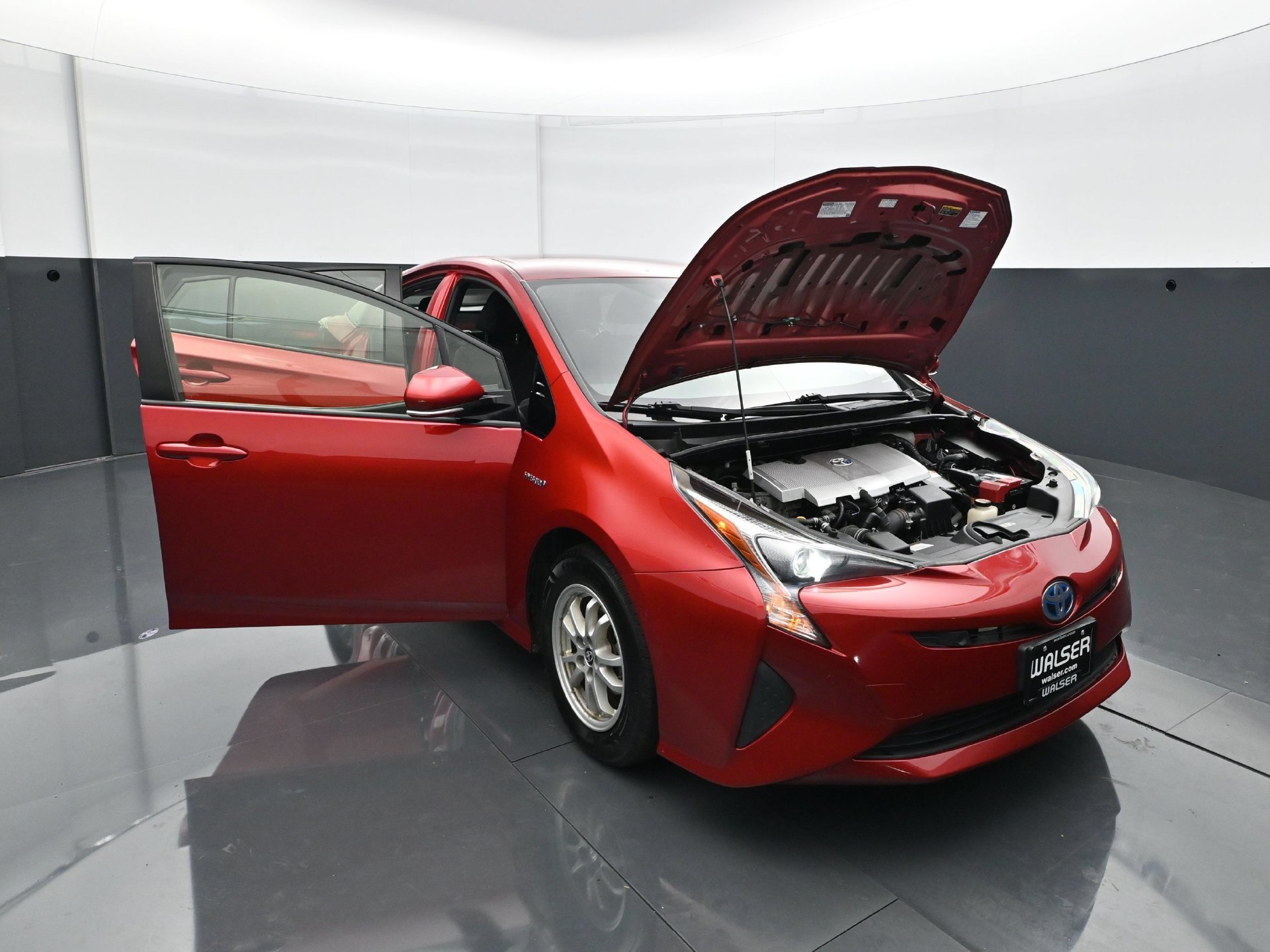 Used 2018 Toyota Prius Two w/ Prius Two Safety Plus Package FWD image 36