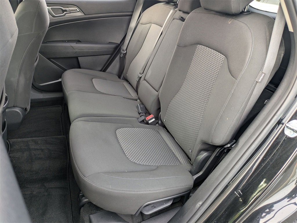 Used 2024 Kia Sportage LX image 28