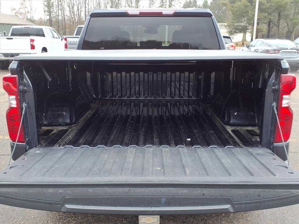 Used 2023 Chevrolet Silverado 1500 LT w/ LPO, Liner Protection Package image 15