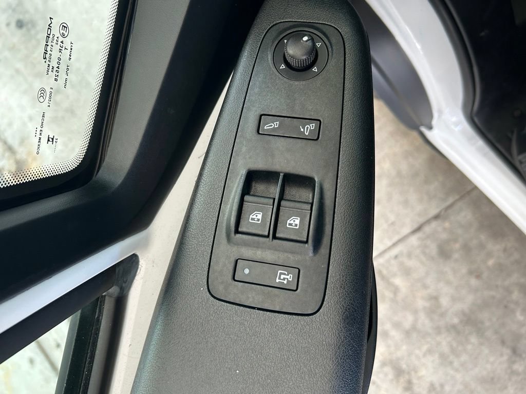 Used 2023 RAM ProMaster 3500 FWD image 34