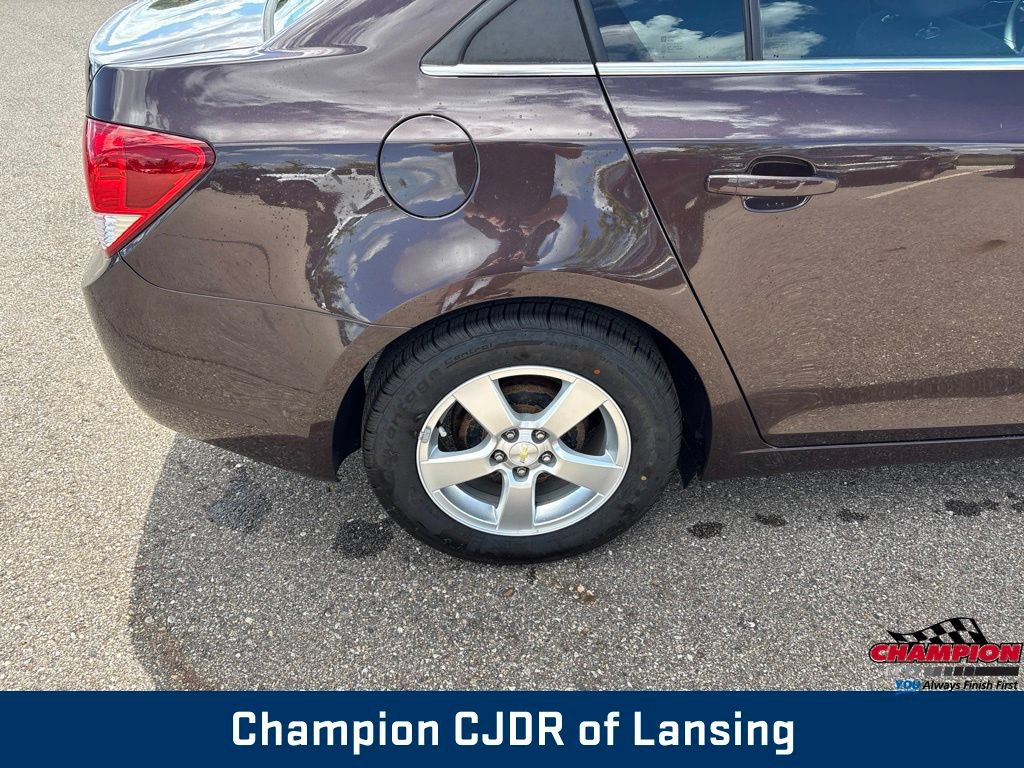 Used 2015 Chevrolet Cruze LT FWD image 30