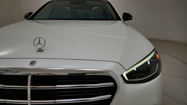 Used 2024 Mercedes-Benz S 580 4MATIC Sedan image 23