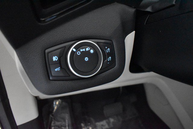 Used 2019 Ford Escape Titanium AWD/4WD image 22