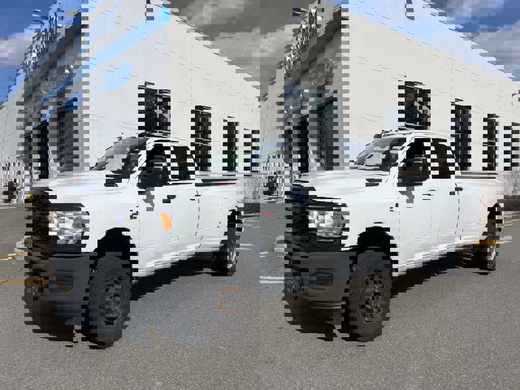 Used 2023 RAM 3500 Tradesman image 7
