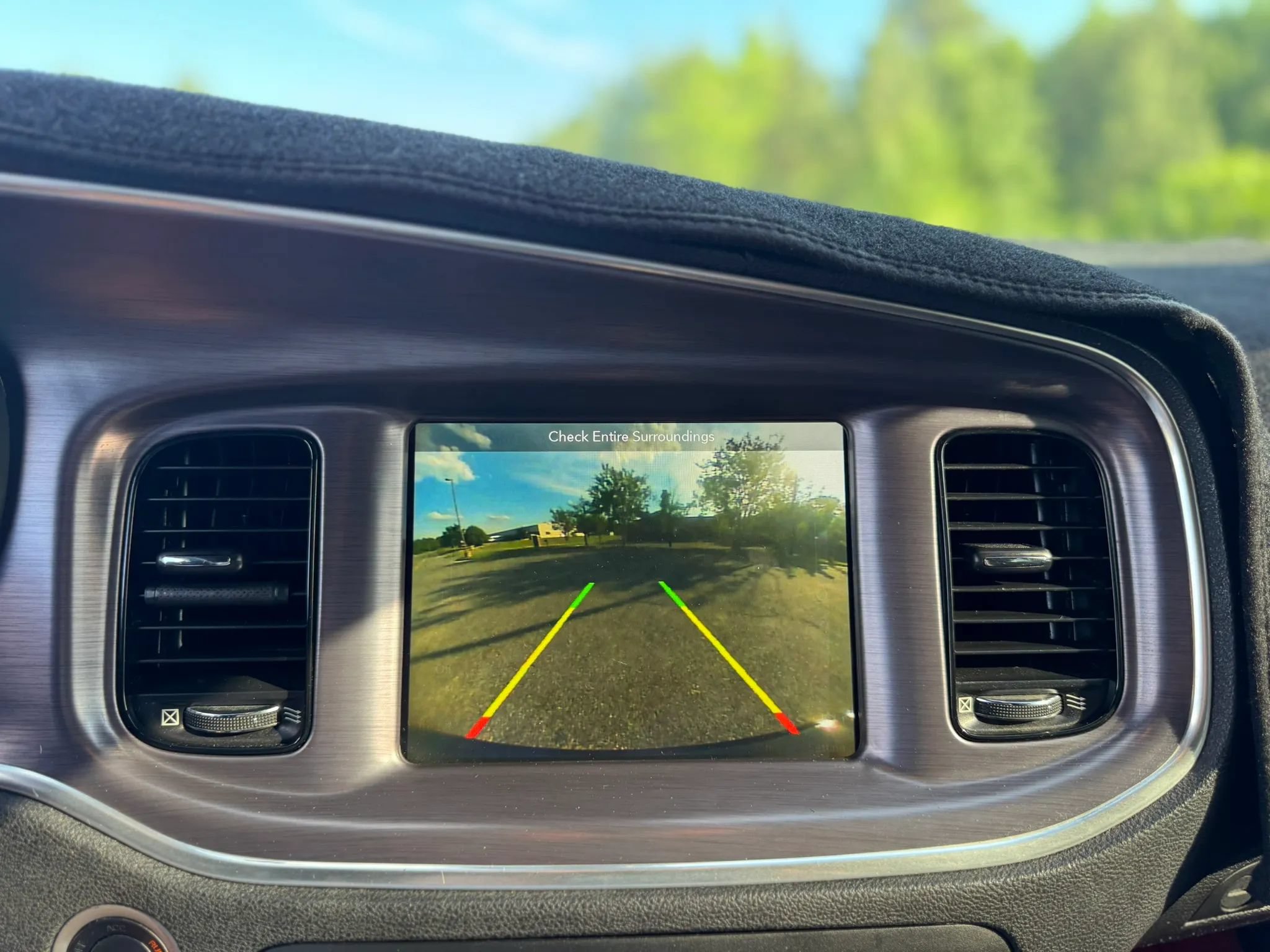 Used 2019 Dodge Charger R/T RWD image 18