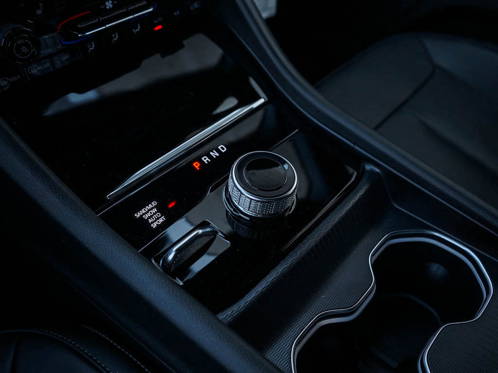 New 2025 Jeep Grand Cherokee Limited w/ Trailer Tow Package image 26