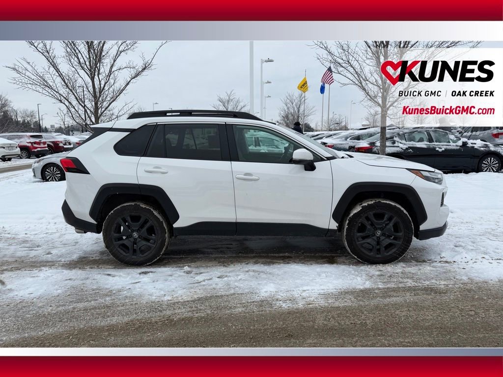 Used 2024 Toyota RAV4 Adventure image 4