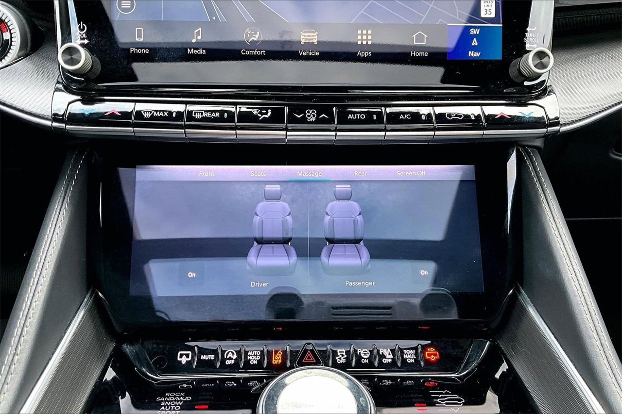 Certified 2024 Jeep Grand Wagoneer L Series II w/ Quick Order Packagew 28T image 19