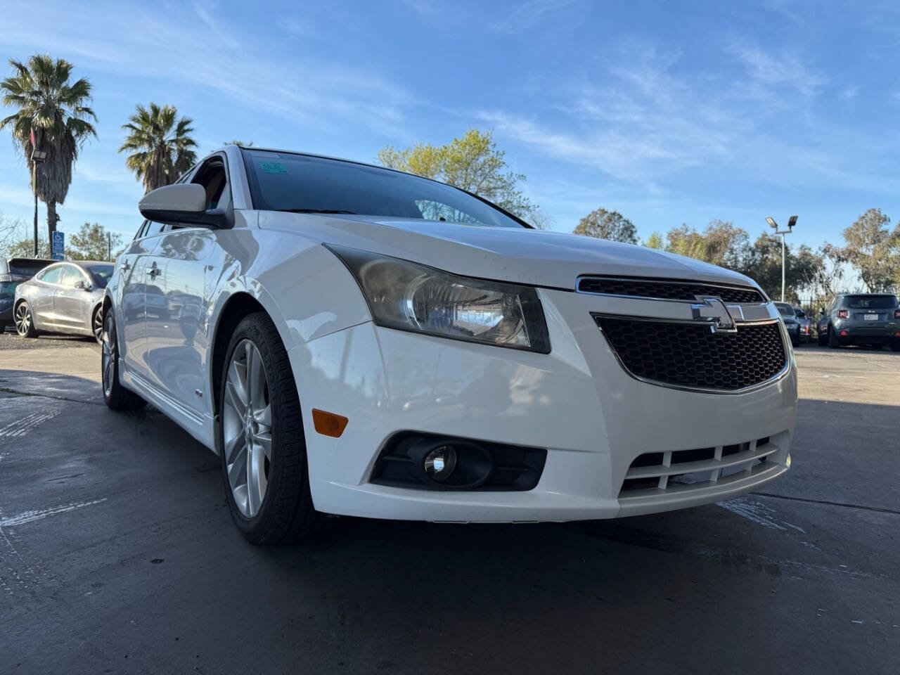 Used 2013 Chevrolet Cruze LTZ w/ Enhanced Safety Package FWD image 10
