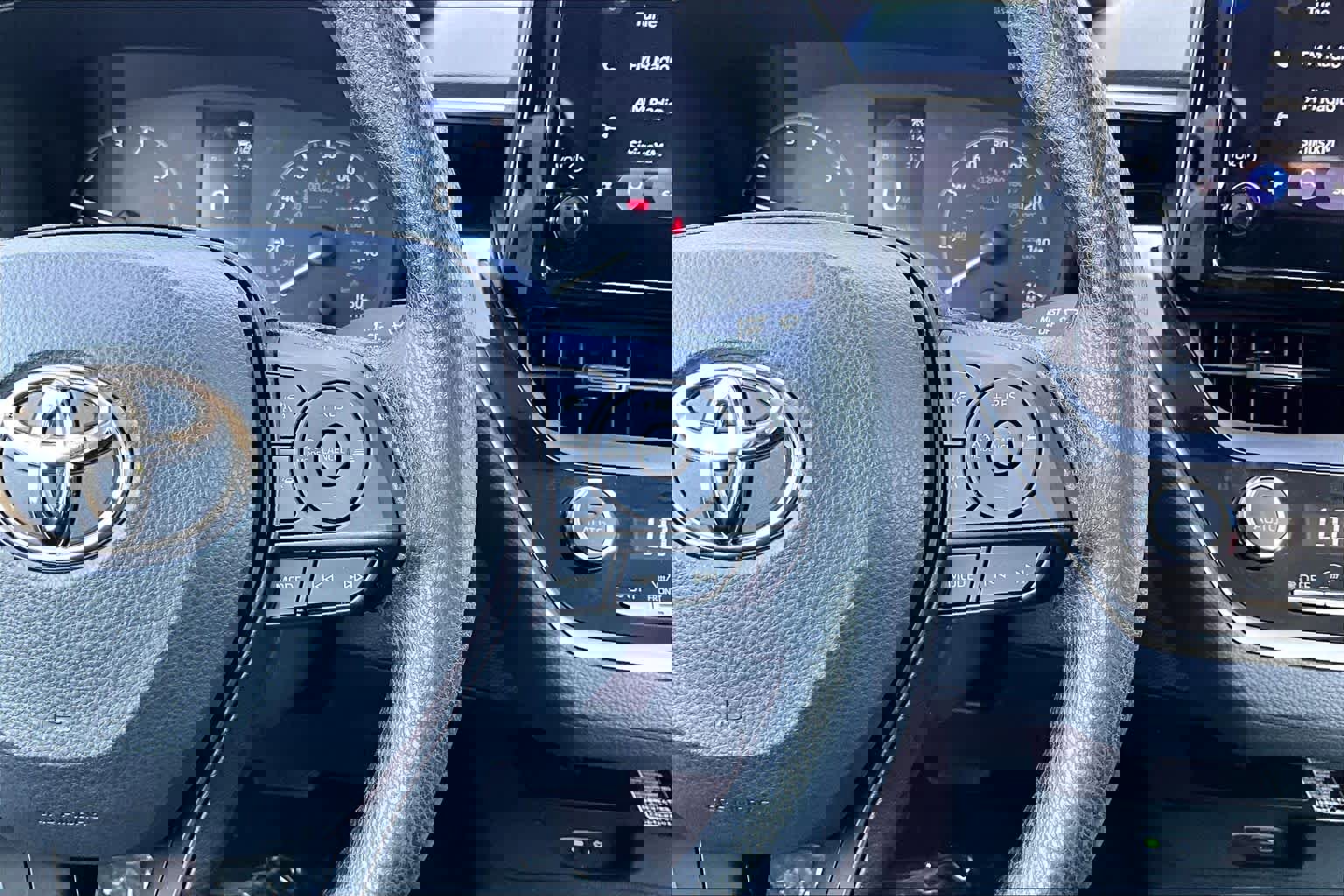 Used 2025 Toyota Corolla LE w/ LE Premium Package AWD/4WD image 24