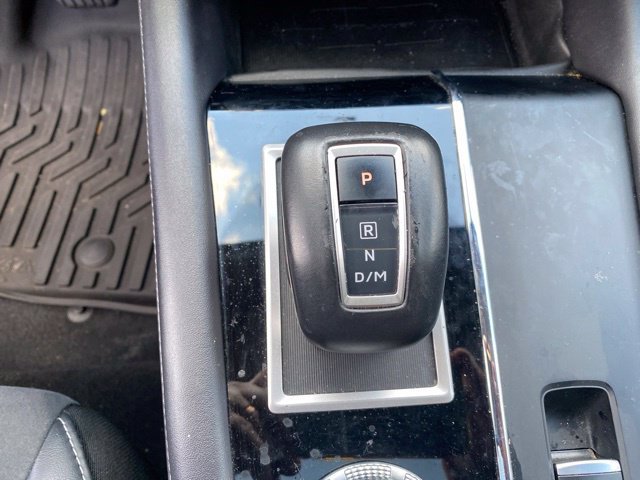 Used 2024 Mitsubishi Outlander SE FWD image 17