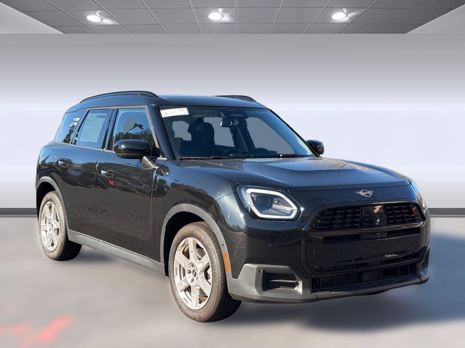 Used 2025 MINI Cooper Countryman S w/ Comfort Package Max image 7