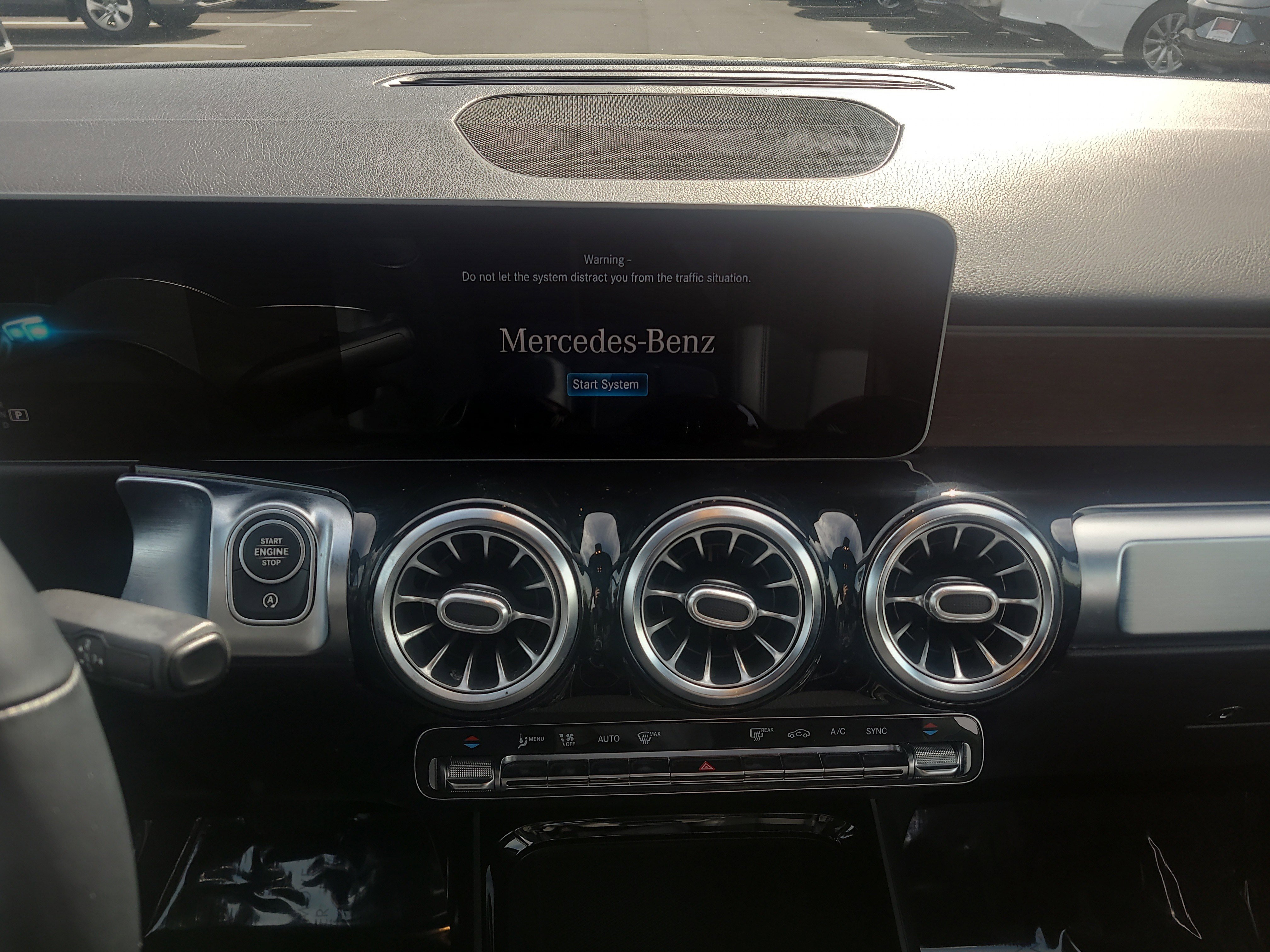Used 2020 Mercedes-Benz GLB 250 4MATIC image 20
